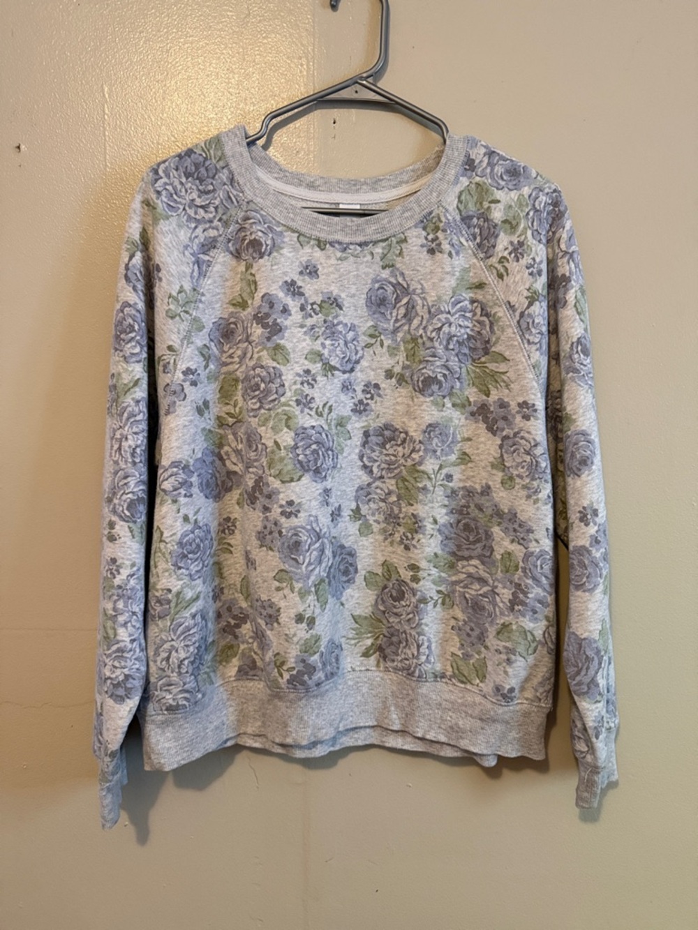 Old Navy Gray Sweatshirt with Lavender and Green Floral Print